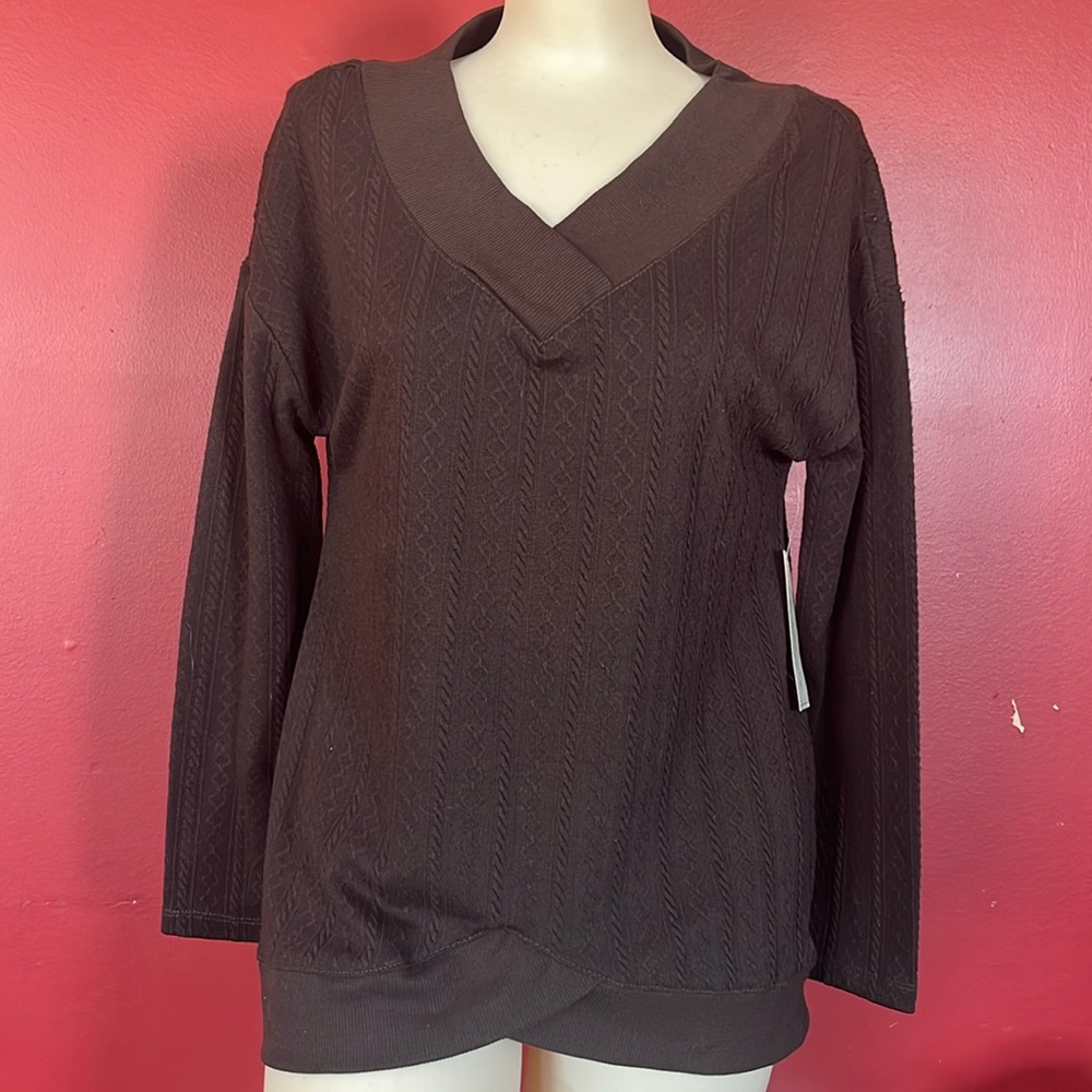 Brand new French laundry Brown top